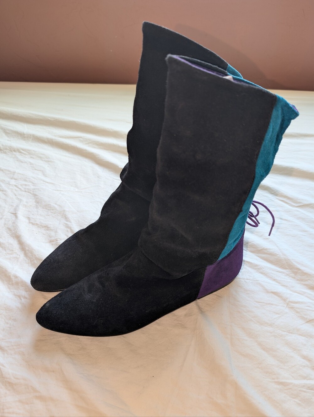 Vintage Suede Colorblock Lace Back Ankle Booties ~W7.5 Black/Blue